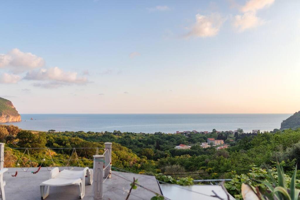 Apartments Mirian Петровац Экстерьер фото