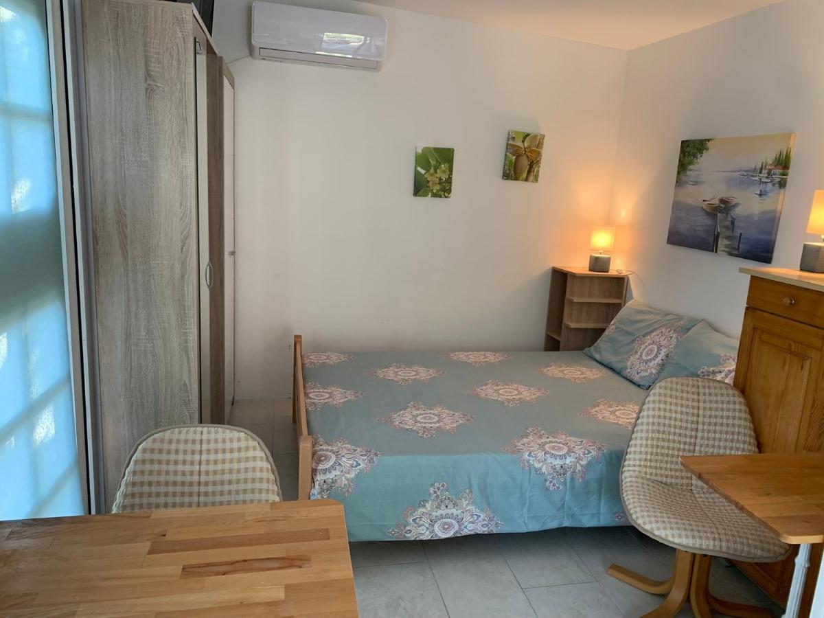 Apartments Mirian Петровац Экстерьер фото